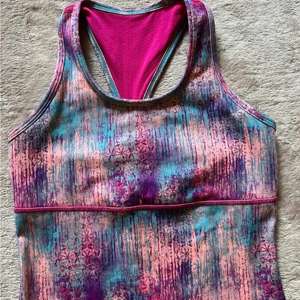 Ivivva Women’s Tank Top Open Back Blue/Pink Built in‎ Bra Size Xs - Image 2