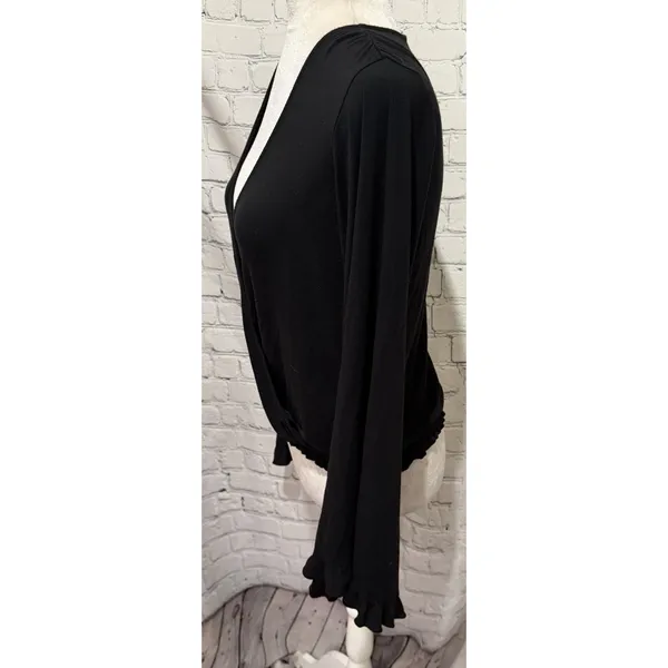 American Eagle Soft & Sexy black long-sleeve wrap-style V Neck blouse Size Small - Image 2