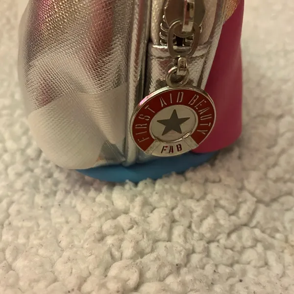First Aid Beauty travel size cosmetics/skincare bag 6x5 inches - Image 5
