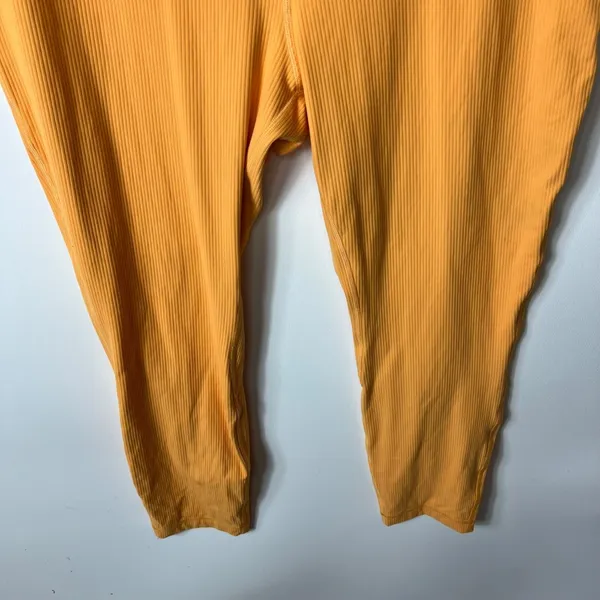 Lululemon lululemon Align‎ Ribbed High-Rise Pant 25" Mango Dream Women's size 14 - Image 4