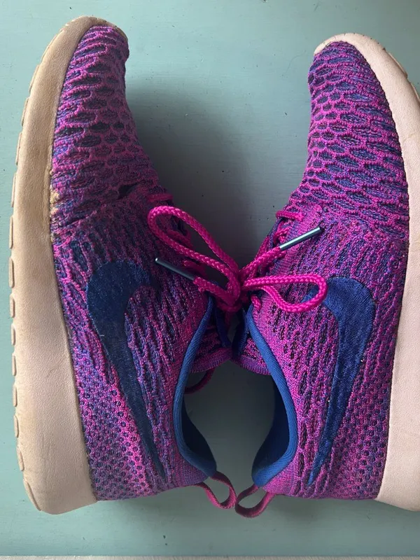 Nike Women's Roshe One Flyknit Fuchsia Flash Sneaker Running Shoes Size 7 Marled - Image 7