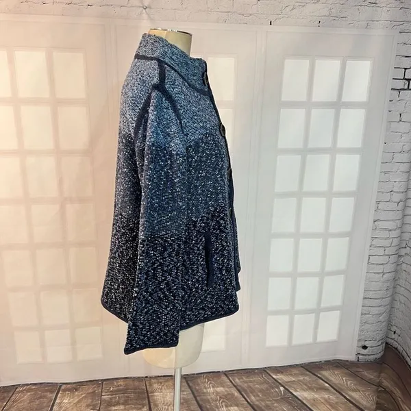 🔥5/$25 sale🔥 Orvis Blue Button Down Long Sleeve Cardigan Sweater Size Large - Image 5