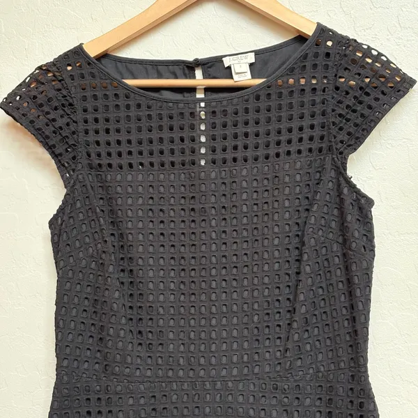 J. Crew Eyelet Dress Black Sleeveless Party Cocktail Dress Size 2 Cap Sleeve‎ - Image 4