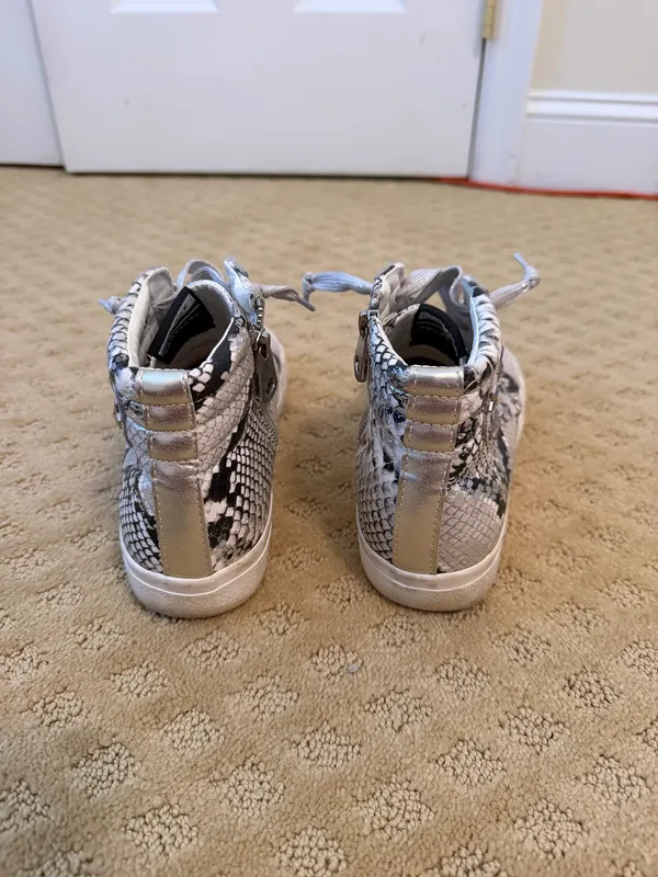 Vintage Havana Sneakers - Image 2