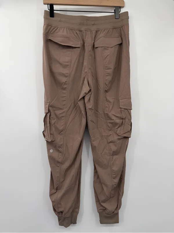 Lululemon Dance Studio Relaxed Fit Cargo Jogger S Taupetastic - Image 4