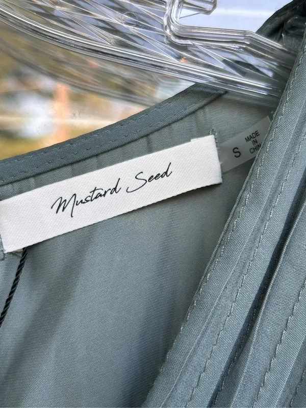 NWT Mustard Seed Dress Sage Green Size S Boho Romantic - Image 3