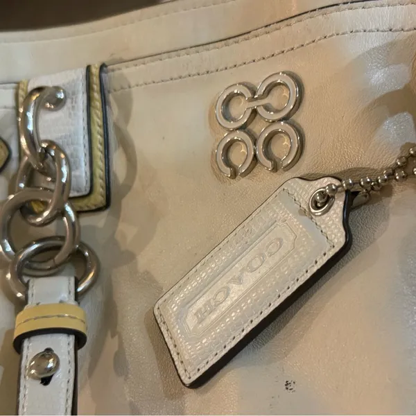 Coach Colette Leather Carryall Bag - Image 12