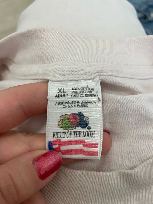 Fruit of the Loom Vintage University of Kentucky Tee - Image 3