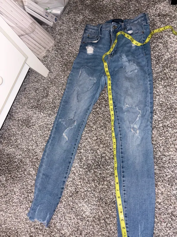 Aeropostale Women's Super High-Rise Distressed Skinny Jeans - Light Blue - Image 2