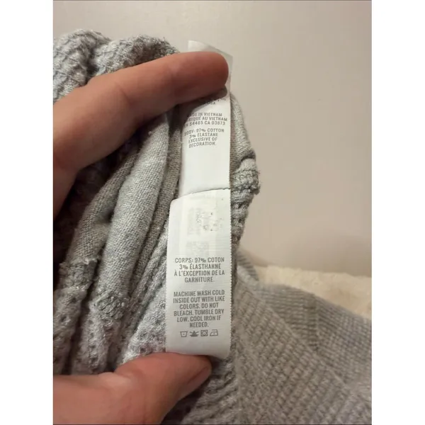 Offline By Aerie Long Sleeve Waffleknit Oversized Top Thumb Holes Size Small - Image 6