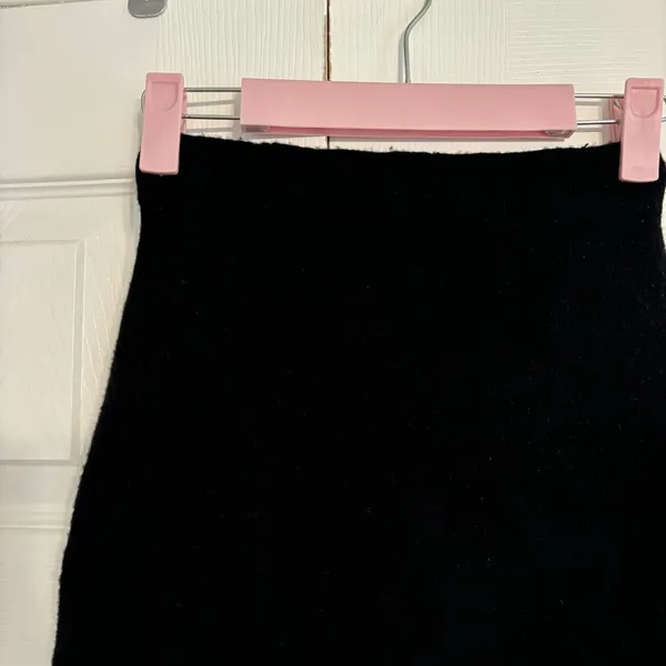 Aritzia Babaton Merino Wool Johan Skirt Black - Image 7