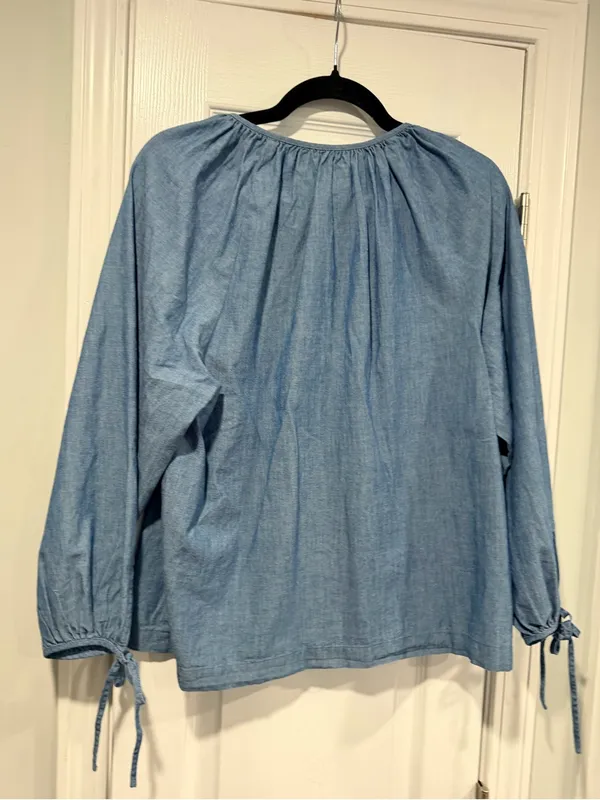 J. Crew Size S Blue Chambray Denim Bow Button Peasant Tie Sleeve Boho Top Blouse - Image 6