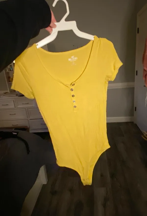Hollister yellow bodysuit - Image 2