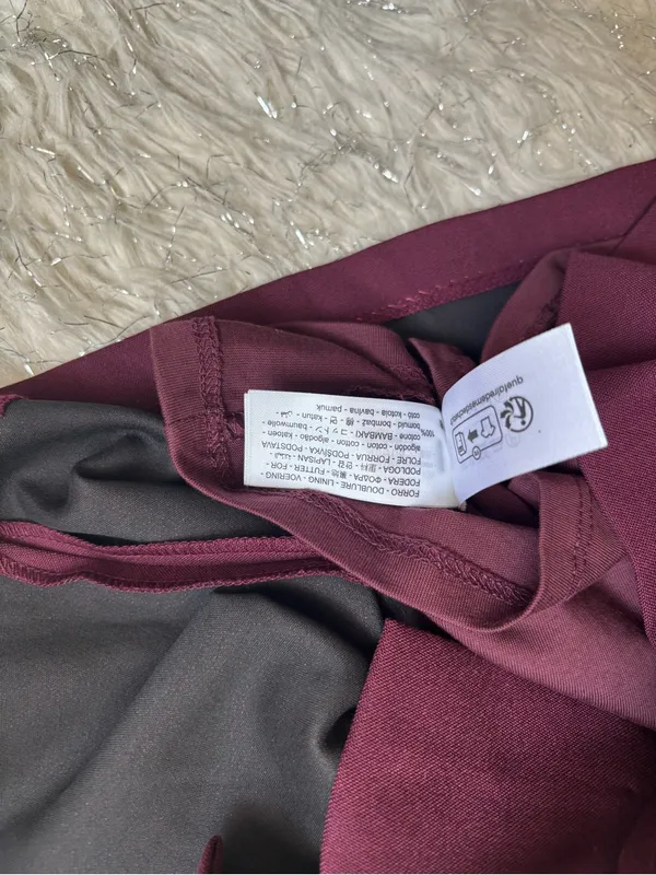 Bershka Burgundy Women’s Pleated Mini Skirt/Short with Side Bow Detail‎ Size M - Image 12