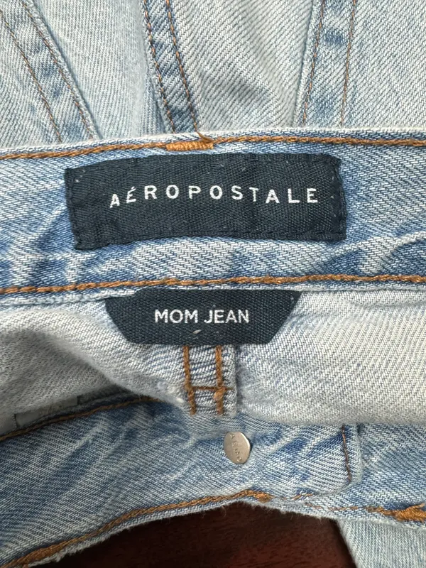 Aeropostale Distressed Mom Jeans Size 000 - Image 6