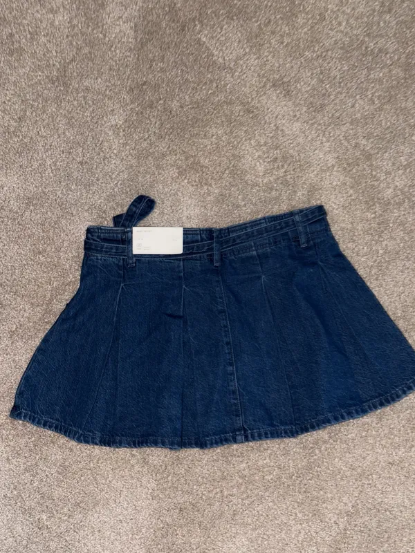 American Eagle Mini pleated denim skort - Image 2