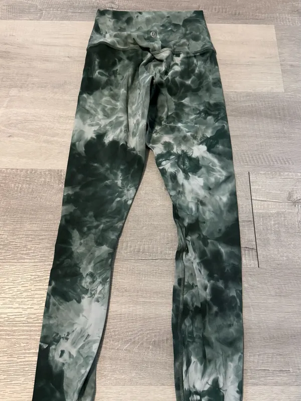 Lululemon Align leggings 25” size 2 - Image 2