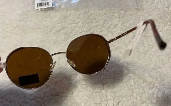 Joe's Jeans NWT Gold Round Aviator Sunglasses - Image 6