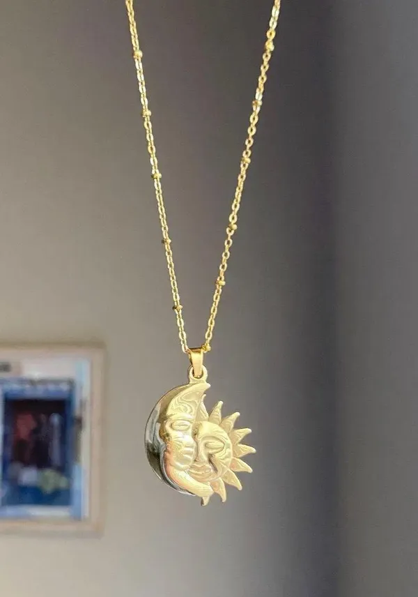 Handmade gold tone stainless steel whimsical vintage boho style sun & moon necklace🌛🌞 - Image 4