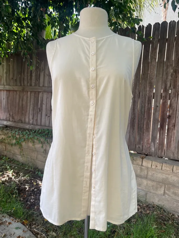 Reformation Floria Top Button-Front back tie Cream minimalist career classic 8 - Image 3
