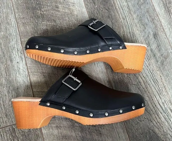 Mia Milpu Swedish Wood and Vegan Leather Clogs Size 10 Mules Black Shoes NWOT - Image 7