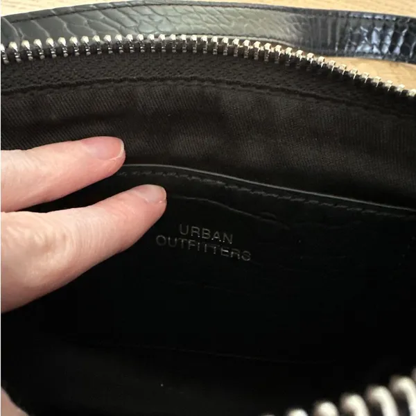 Urban Outfitters - Faux Croc Shoulder Bag in Black - Image 3