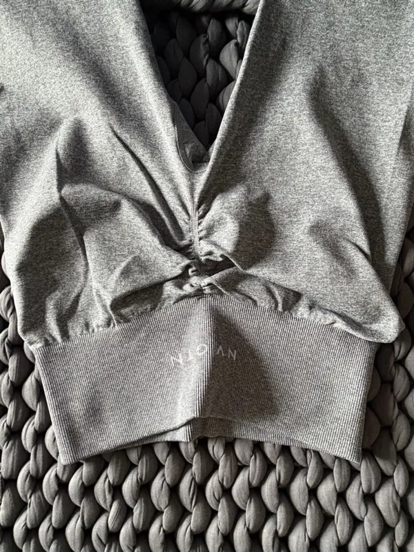 NVGTN Grey Scrunch Seamless Leggings - Image 3