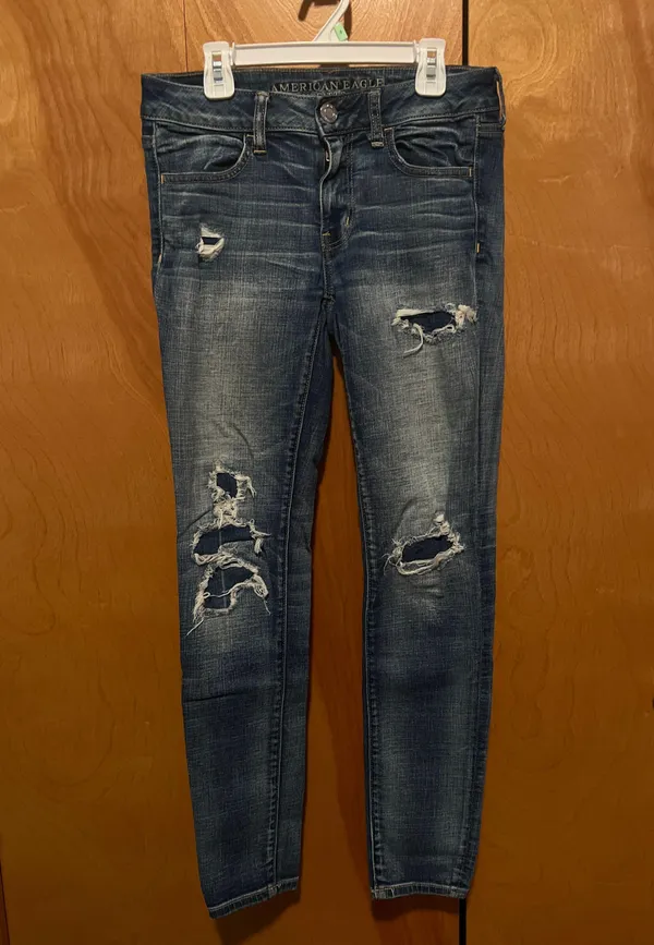 American Eagle Ripped Skinny Jeggings - Image 2