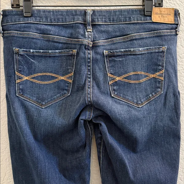 Abercrombie & Fitch Distressed Bootcut Jeans Blue Denim Size 10R 30x32 - Image 4
