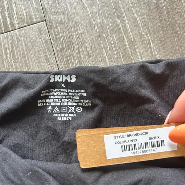 NWT skims bandeau - Image 3