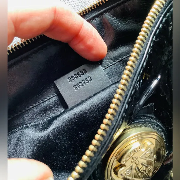 Pretty🌹dressy GUCCI GO OUT clutch/ bag 🔥🔥🔥 - Image 11