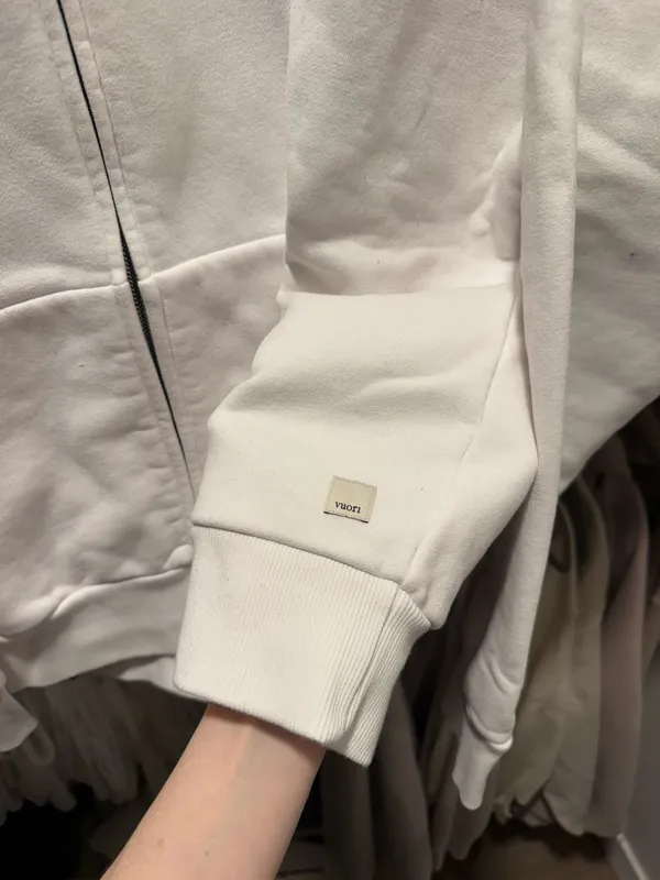 Vuori Zip Hoodie - Image 3