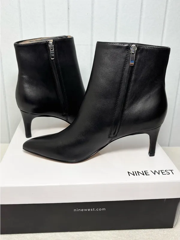 Nine West Black Sheeba Pointed‎ Leather Upper Ankle Booties size 9M  NEW - Image 3