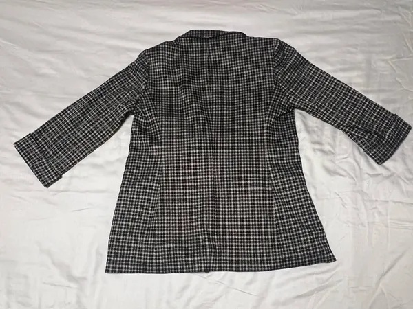 Black Label Structured Blazer SZ M Plaid Minimalist Office Siren Workwear - Image 3