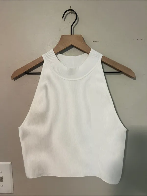 Aritzia Babaton Sculpt‎ Knit Mockneck Tank White Ribbed Size L - Image 2