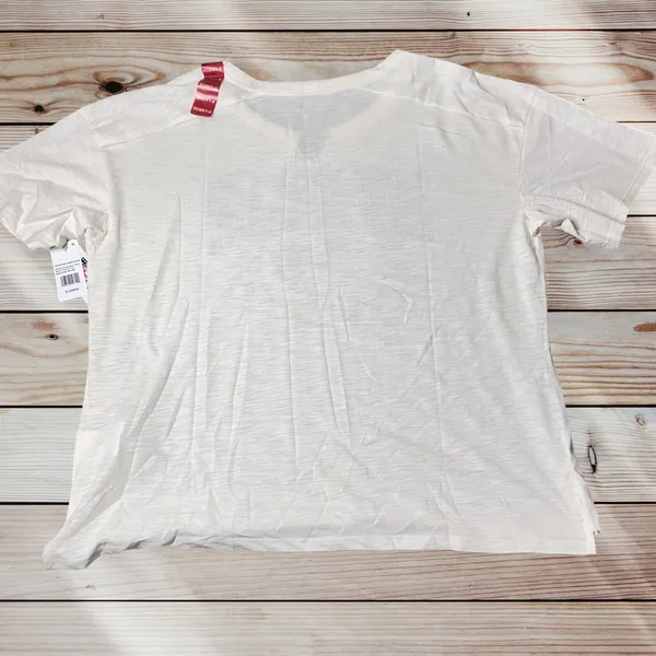 NWT‎ New England Patriot Top Womens XL Cream NFL Team Apparel Short Sleeve - Image 2