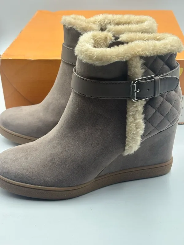 Unisa Madazi Taupe Wedge Booties 7M - Image 3