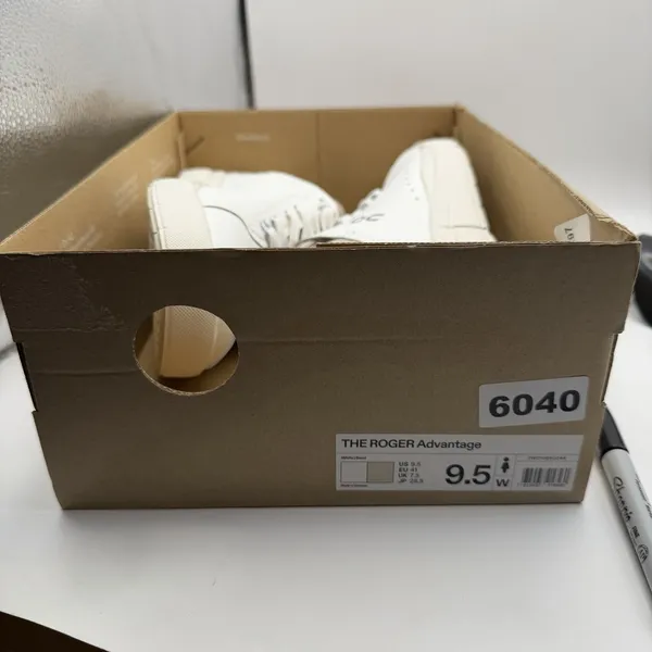 NIB Women's THE ROGER Advantage Tennis Sneaker Size 9.5 White/Sand‎ - Image 11