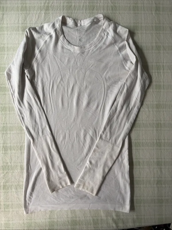 Lululemon Swiftly White Long-Sleeve Active Top - Image 4