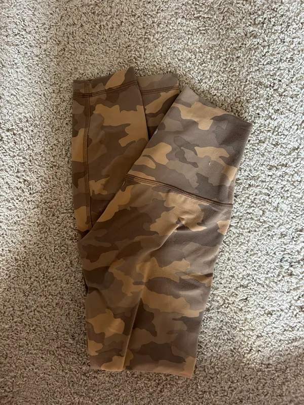 Lululemon Align Leggings - Image 3
