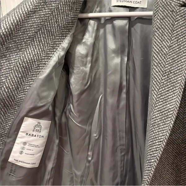 Aritzia Babaton The Stedman Coat Herringbone Gray Wool Cashmere XS - Image 4