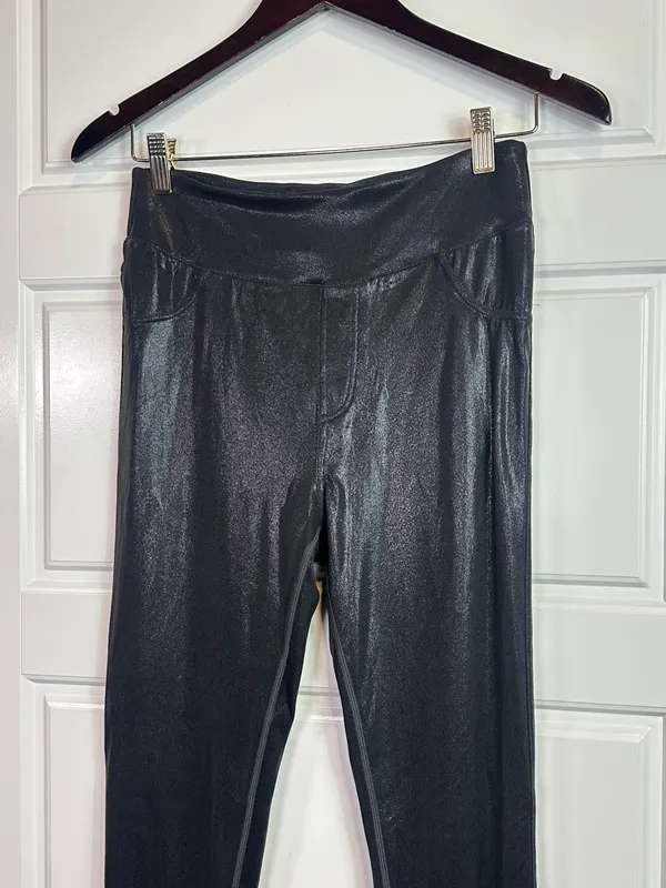 Halara SoftlyZero Faux Leather High Waisted Pocket Work Leggings Size Medium - Image 3