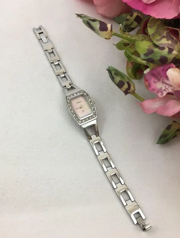 Vintage Fossil Stainless Strap Watch - Image 2