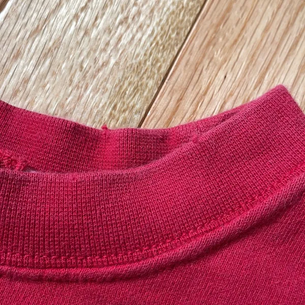American Eagle Sweater Womens Small Red Logo Pullover Sweatshirt Crewneck Ladies - Image 9