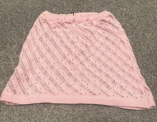 Never worn , perfect as a pool cover up - Image 4