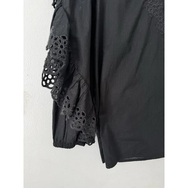 J. Crew Ruffle Sleeve Black Top Embroidered Eyelet Women’s Size Small - Image 4