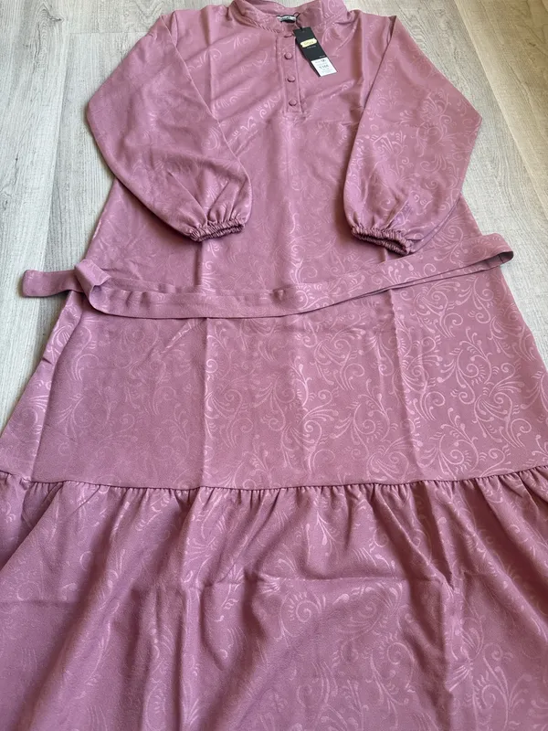 Ilmek Long Pink Dress, Size 42, NWT — Elegant, Long-Sleeve, with Belt - Image 2