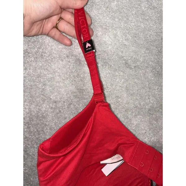 victoria‎ secret bra red push up nwt lace 34DD - Image 2