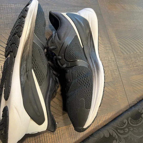 Lululemon Blissfeel Womens Running Shoe 8.5 women - Image 7