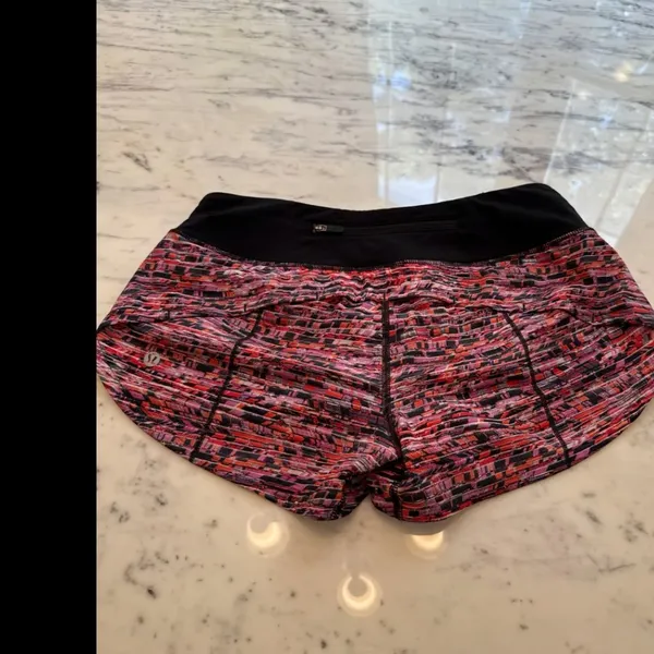 Lululemon speed short in size‎ 4 - Image 3